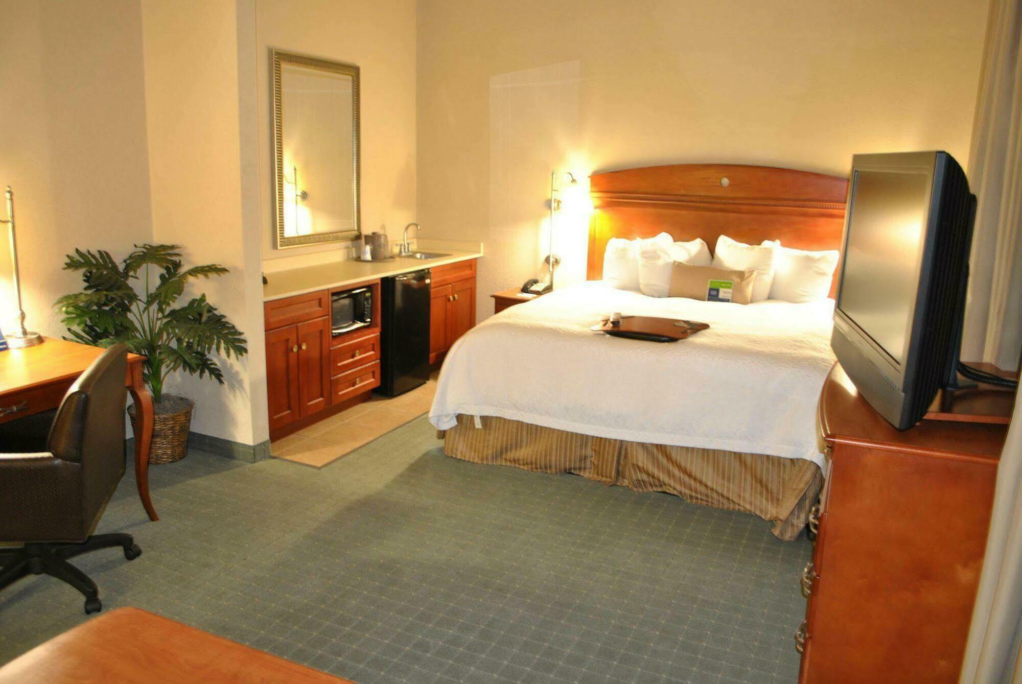 Hampton Inn & Suites Sherman Oaks Los Angeles Quarto foto